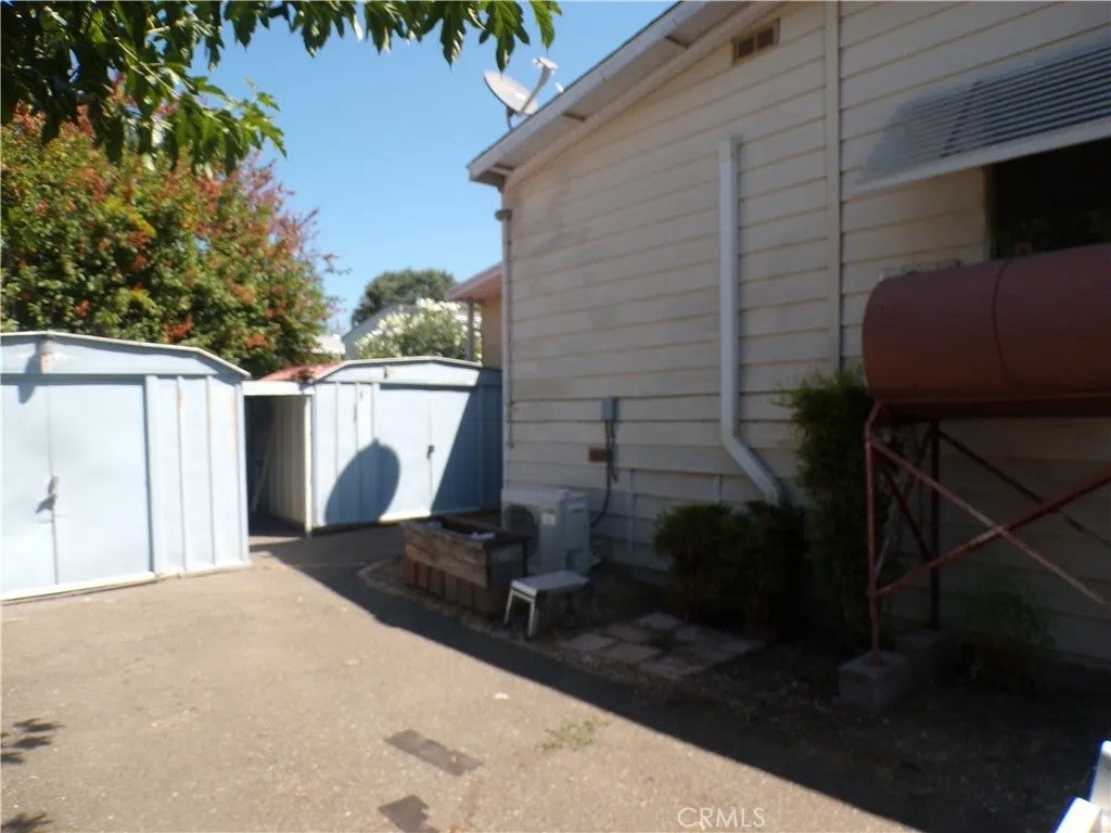 5701 Live Oak 54