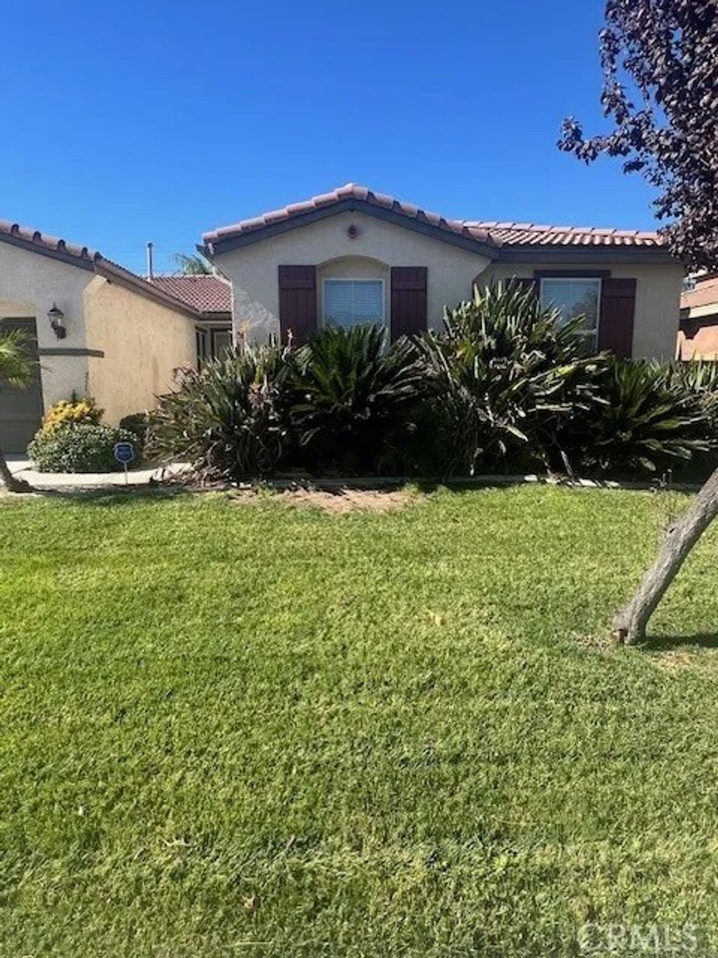 Photo of 27299 Stonehurst Drive, Menifee, CA 92585 (MLS # CV25274383)