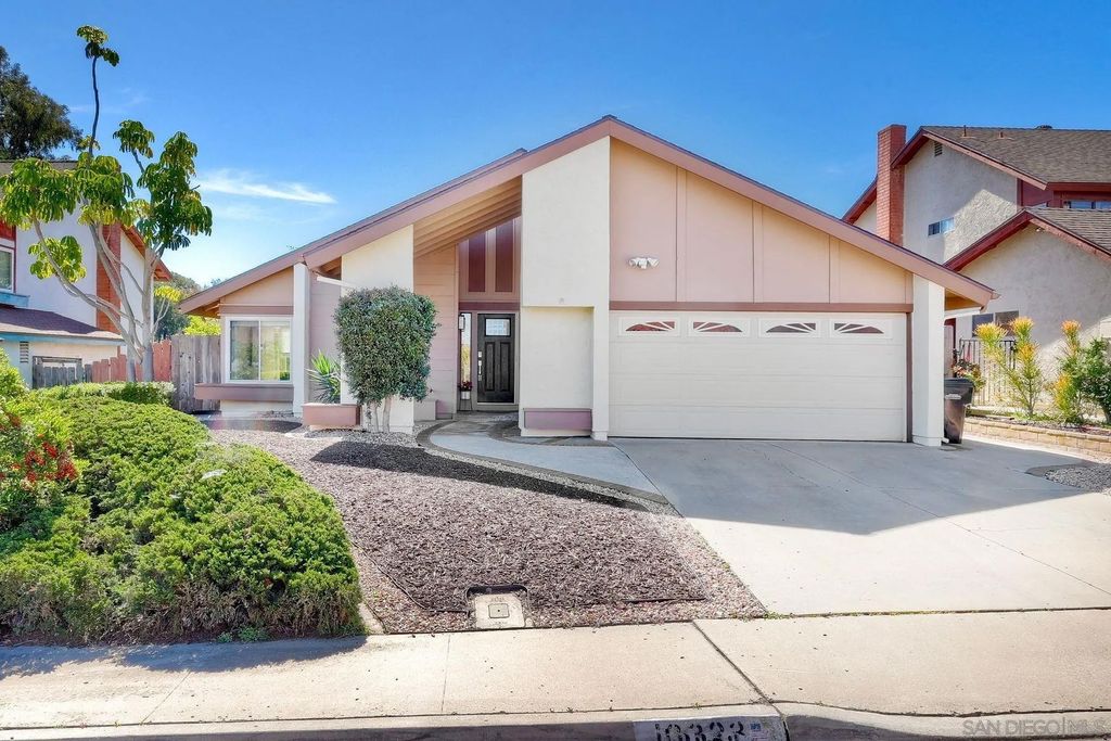 Photo of 13323 Thunderhead St, San Diego, CA 92129 (MLS # 260006072)