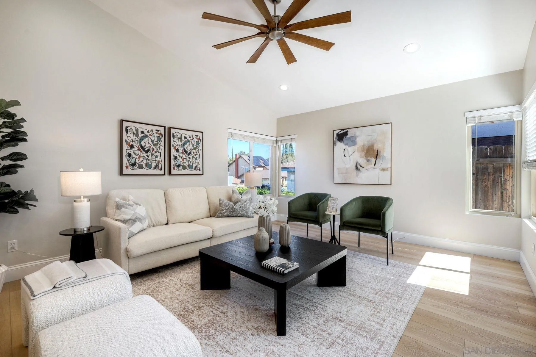 13323 Thunderhead St