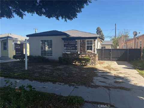 Photo of 2260 easy Avenue, Long Beach, CA 90810 (MLS # IV26050704)