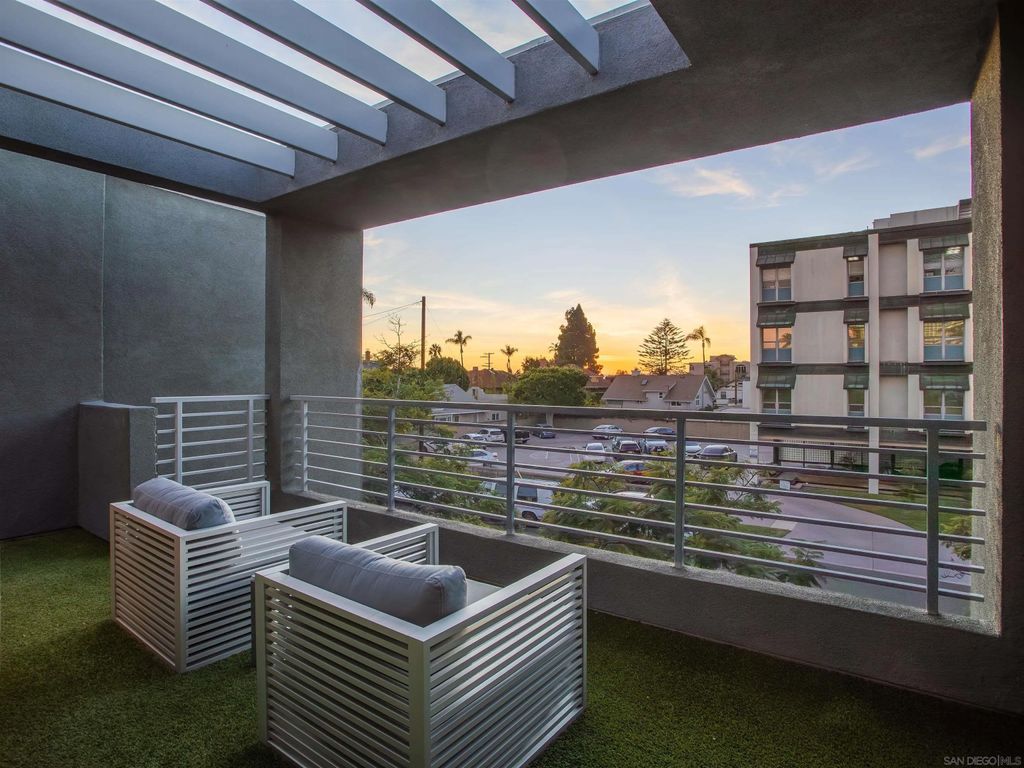 Photo of 307 Upas St, San Diego, CA 92103 (MLS # 2600324)