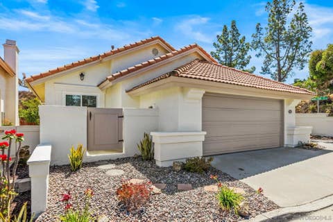 Property photo of 2102 Amorosa Glen, Escondido, CA 92026