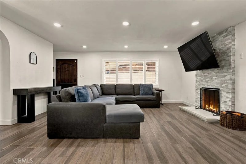 9716 Washington