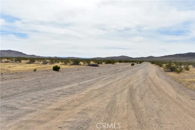 0 Frontier Rd-17