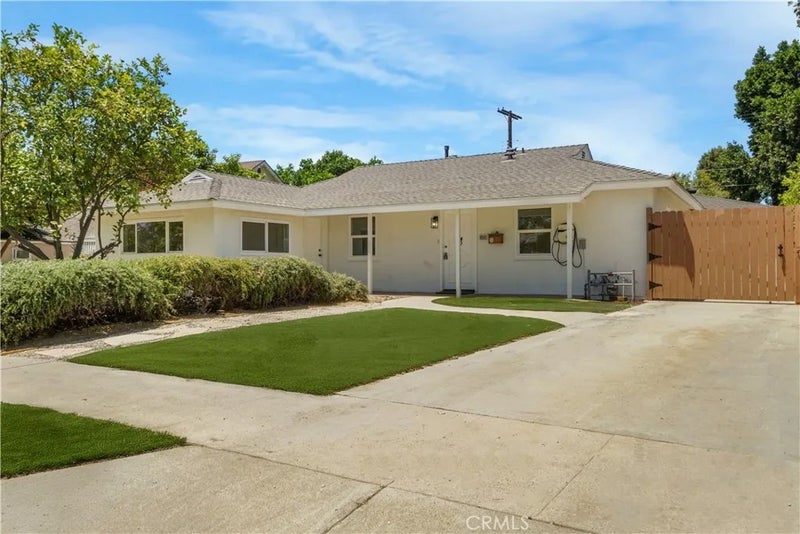 7337 Caldus Avenue