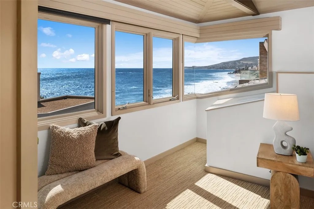 1907 Ocean Way