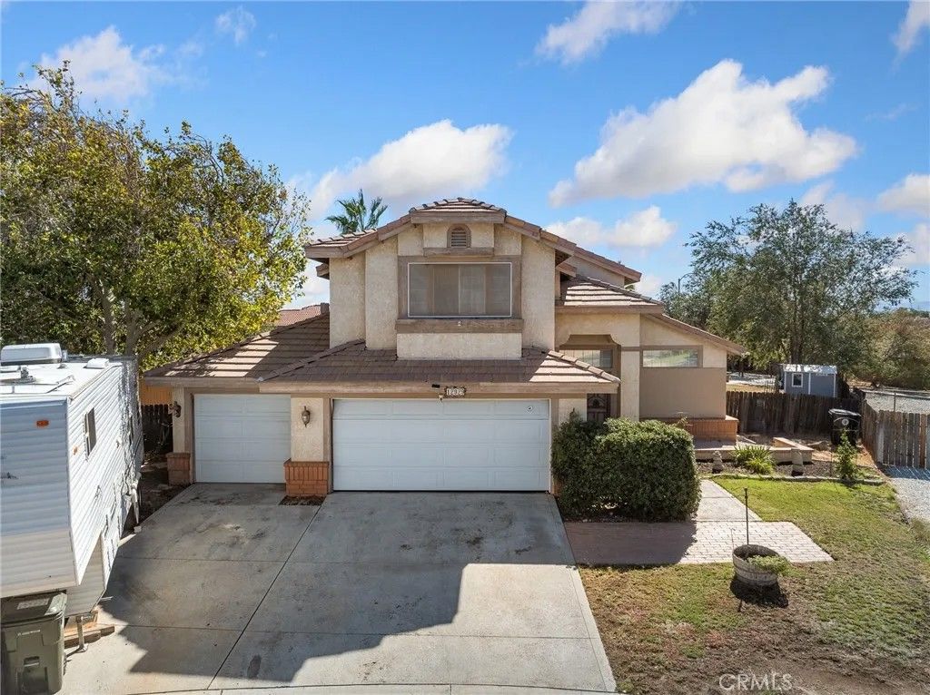 Photo of 12929 Topaz Circle, Victorville, CA 92392 (MLS # HD26004703)