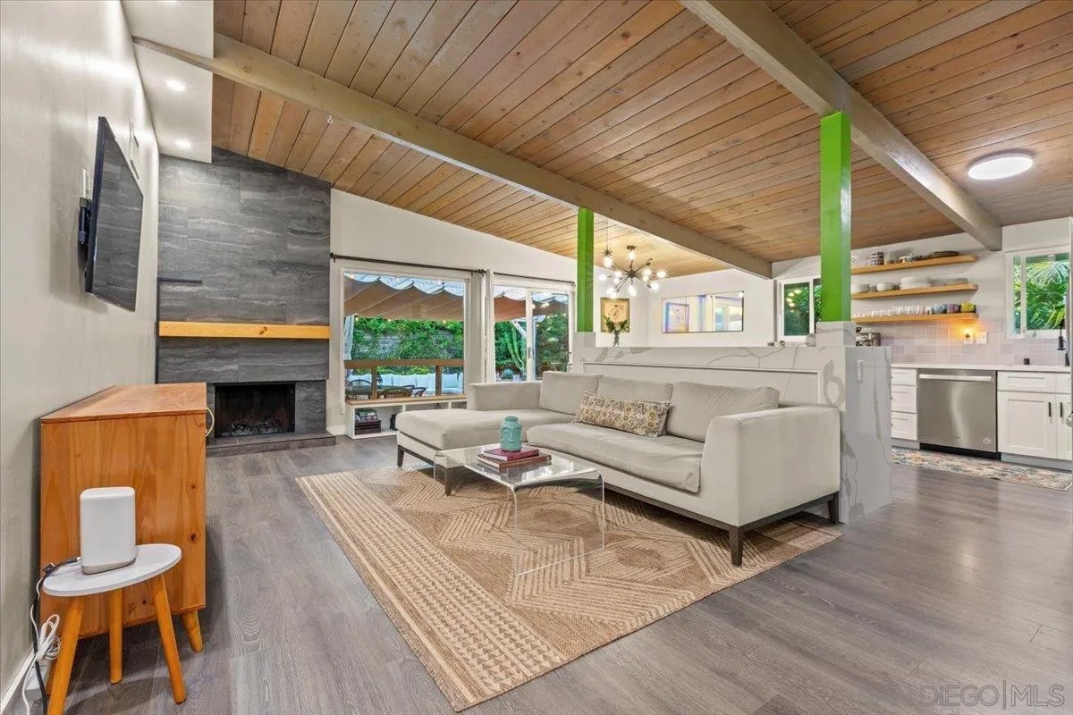 5038 Chaparral Way
