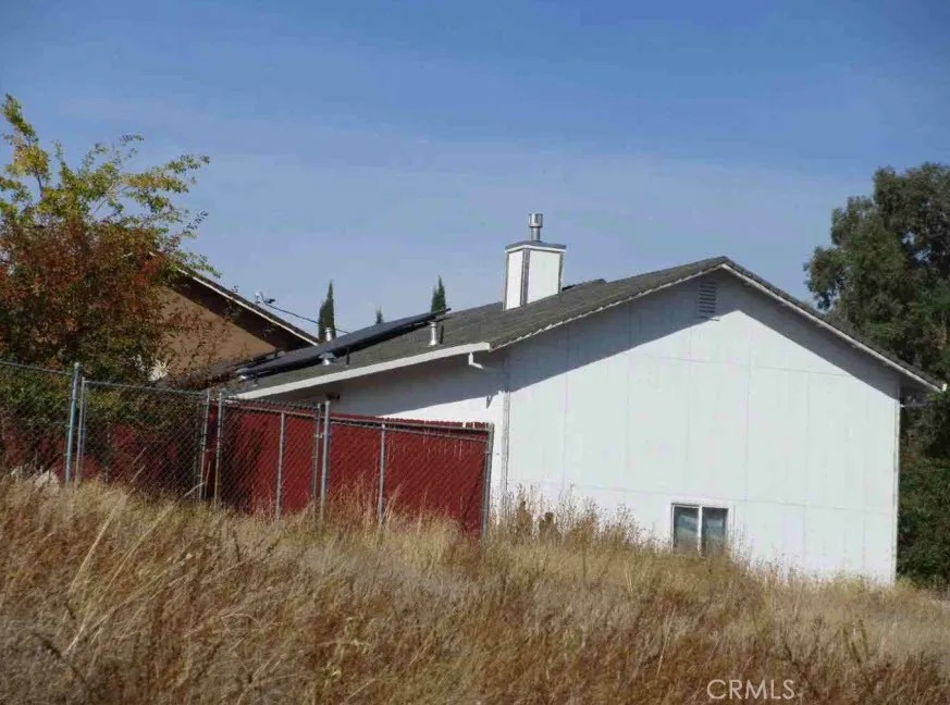 3320 Crowell Lane