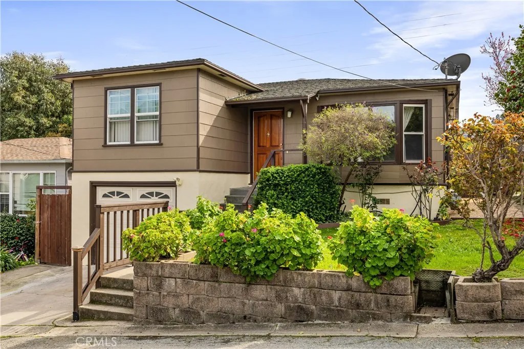 903 Jones Court