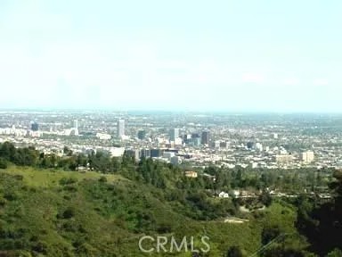 1740 Summitridge