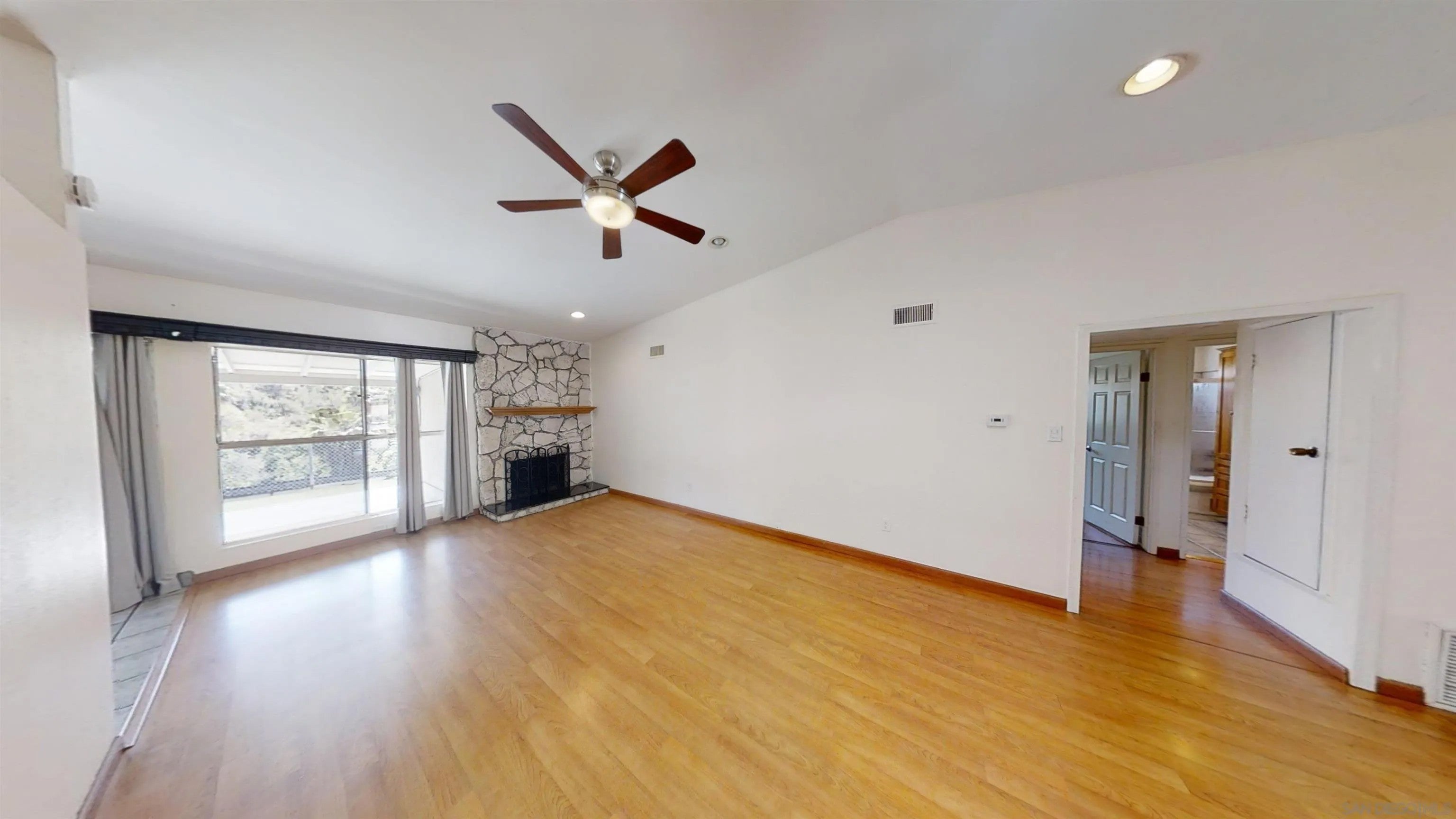 5561 Baja Dr
