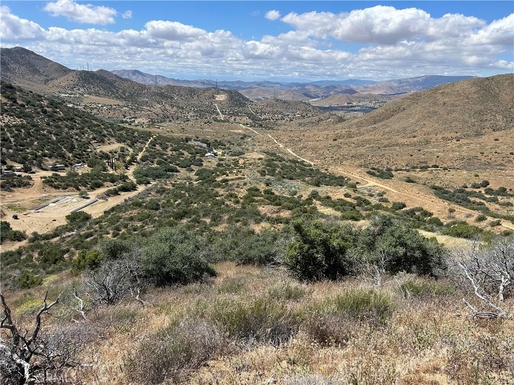 0 VAC/ALLUVIUM WY (DRT)/VIC ROSENL
