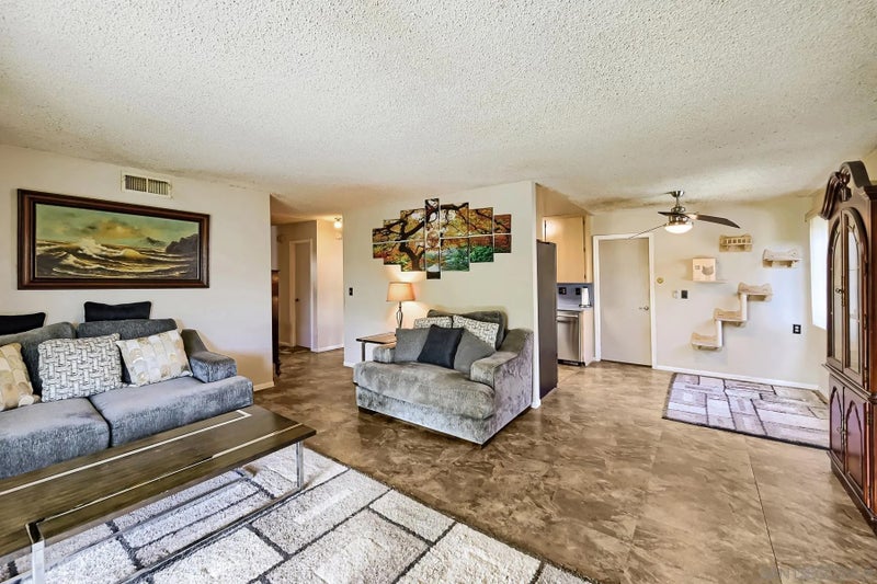 9959 PEBBLE BEACH DR
