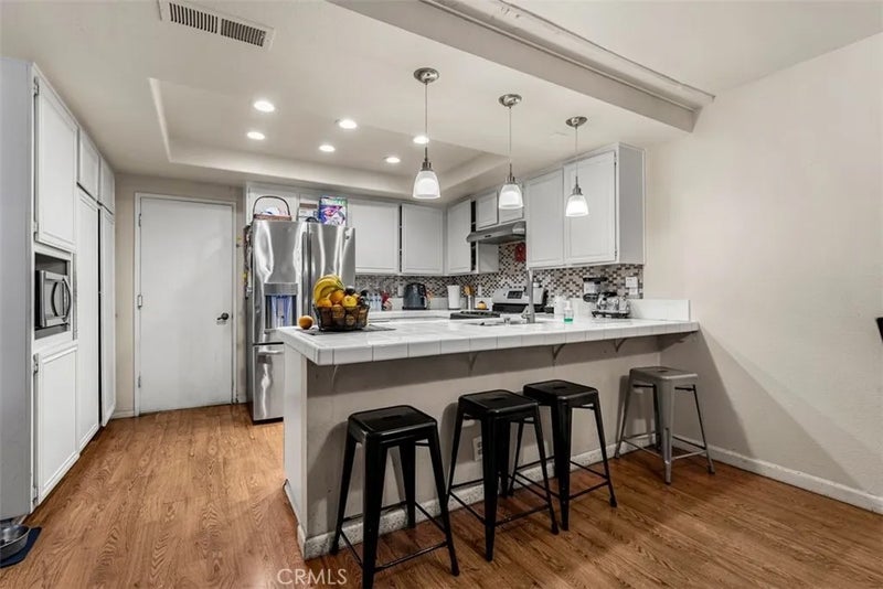 2502 N Tustin C