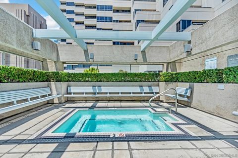 Tiny photo for 700 Front St #1805, San Diego, CA 92101 (MLS # 250032782)