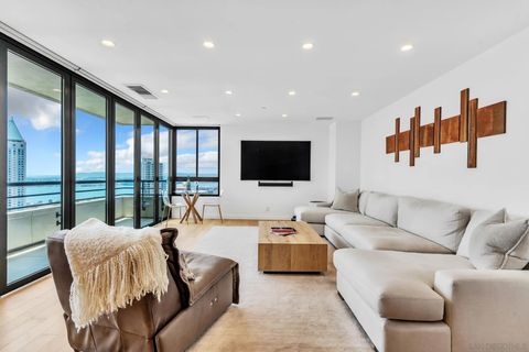 Tiny photo for 700 Front St #1805, San Diego, CA 92101 (MLS # 250032782)