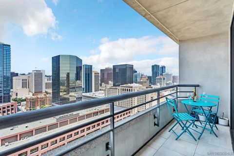 Tiny photo for 700 Front St #1805, San Diego, CA 92101 (MLS # 250032782)