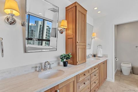 Tiny photo for 700 Front St #1805, San Diego, CA 92101 (MLS # 250032782)