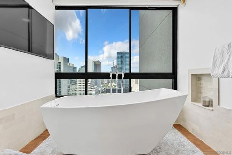 Tiny photo for 700 Front St #1805, San Diego, CA 92101 (MLS # 250032782)