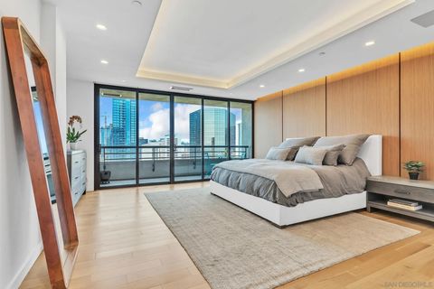 Tiny photo for 700 Front St #1805, San Diego, CA 92101 (MLS # 250032782)