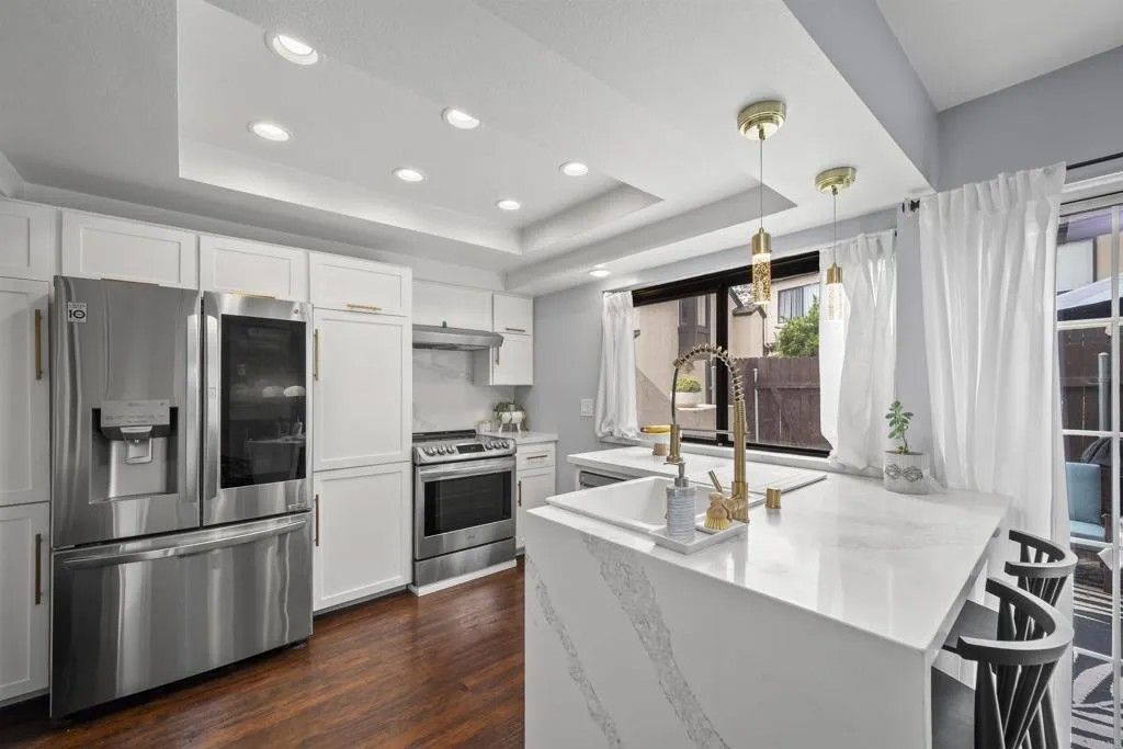 Photo of 3020 Plaza Lorenzo, Bonita, CA 91902 (MLS # PTP2502988)