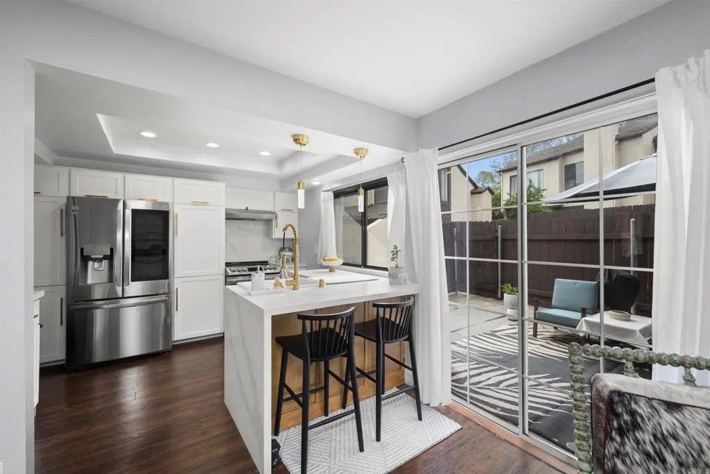Photo of 3020 Plaza Lorenzo, Bonita, CA 91902 (MLS # PTP2502988)