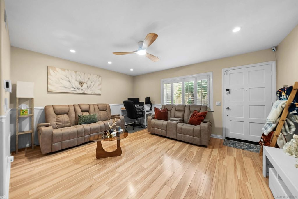 Photo of 8145 Calle Fanita, Santee, CA 92071 (MLS # 260009651)