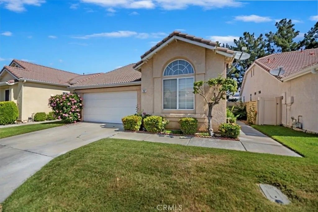 Photo of 797 Camino De Plata, San Jacinto, CA 92583 (MLS # IV25129830)
