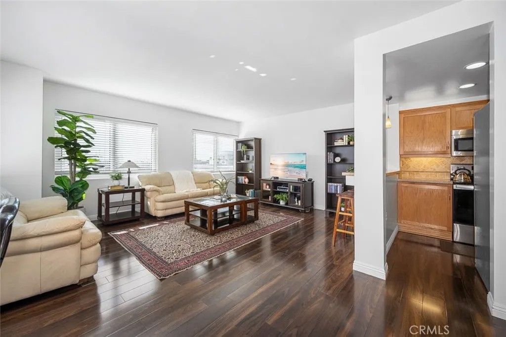 Photo of 525 E Seaside Way #409, Long Beach, CA 90802 (MLS # PW26016424)