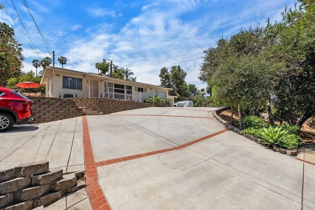 9355 Fuerte Drive