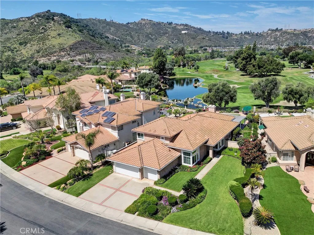 3025 Camino De Las Piedras