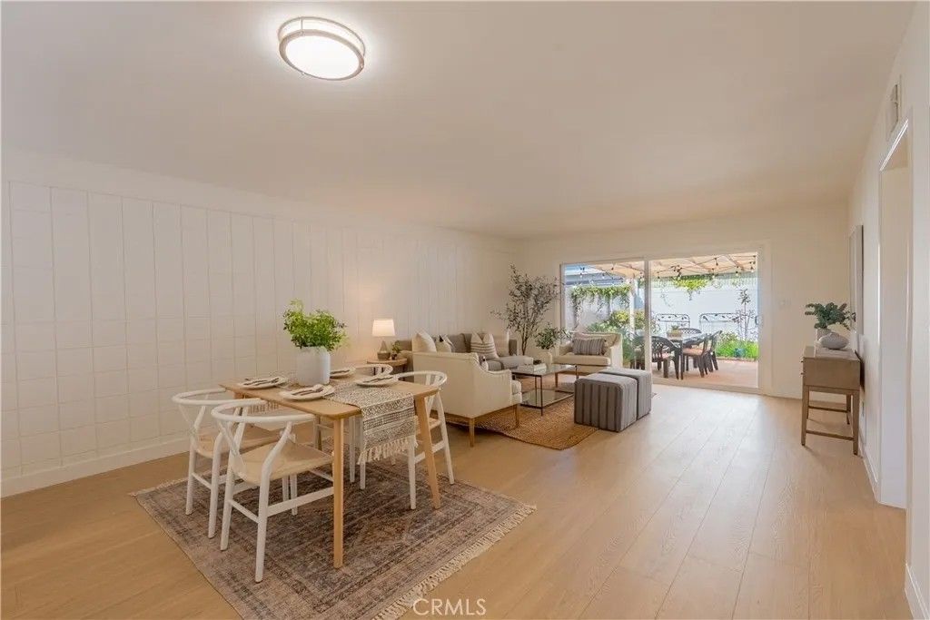 Photo of 83 W Garden Green, Port Hueneme, CA 93041 (MLS # SR26041774)