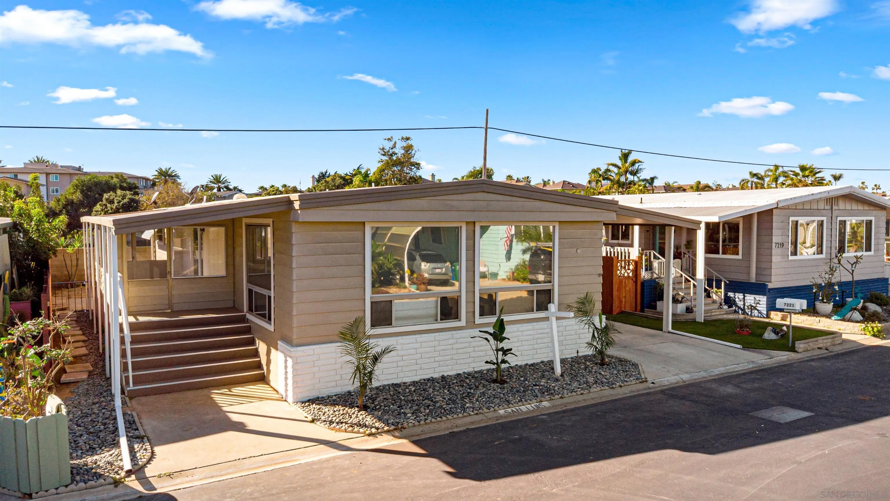 7221 San Luis St.