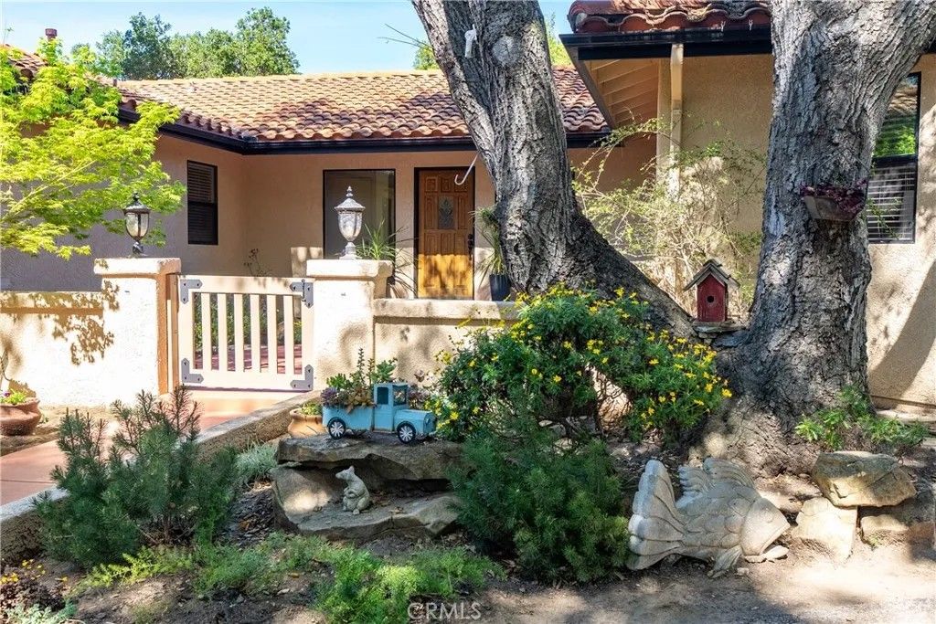 Photo of 2180 San Fernando Rd, Atascadero, CA 93422 (MLS # NS26055741)
