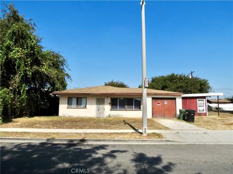 4949 E San Carlos Rancho Dominguez CA 90221