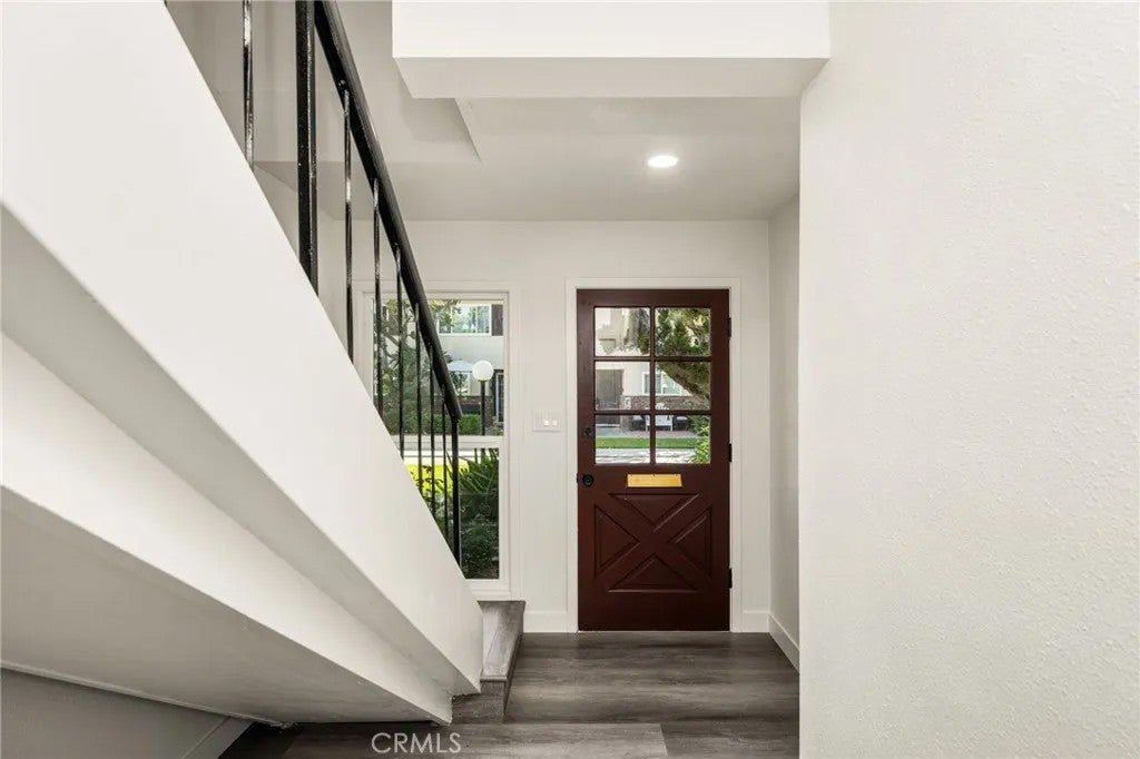 1919 Sherry Lane 46