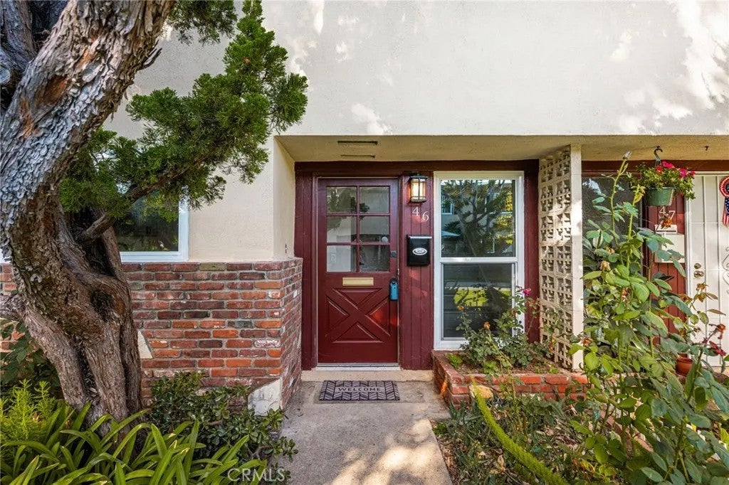1919 Sherry Lane 46