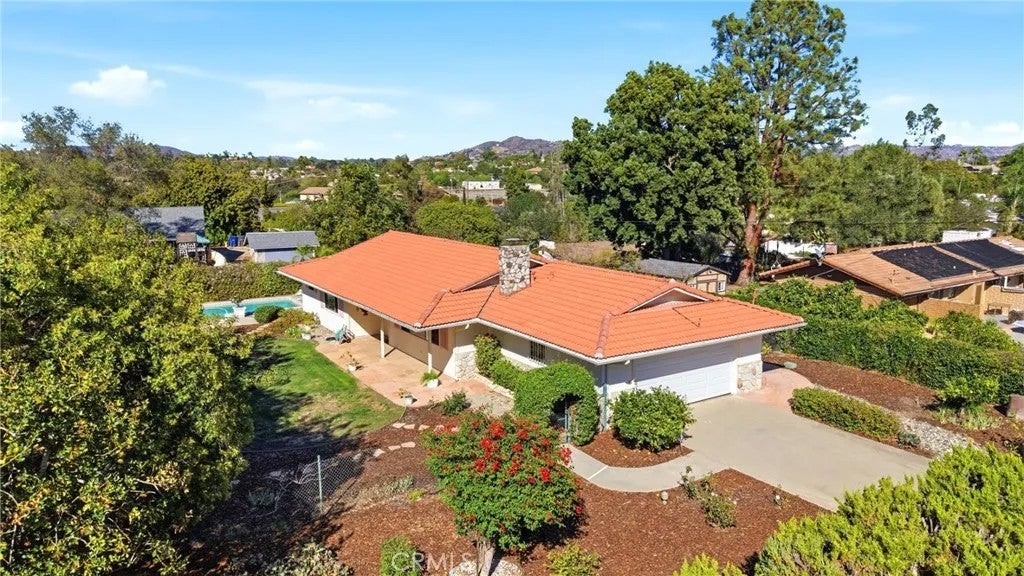 Photo of 2018 Pheasant Run, Fallbrook, CA 92028 (MLS # SW26227582)