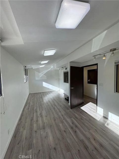 Tiny photo for 11100 Sheldon St, Sun Valley, CA 91352 (MLS # GD25248965)