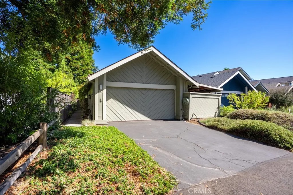 201 Lockewood Lane