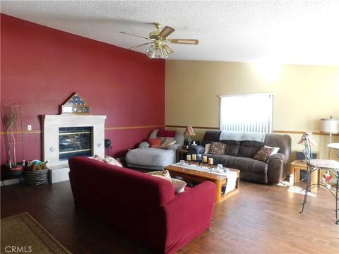 Tiny photo for 9957 Susan Ave, California City, CA 93505 (MLS # CV25245577)