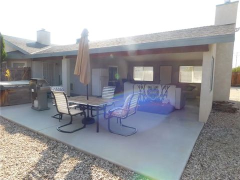 Tiny photo for 9957 Susan Ave, California City, CA 93505 (MLS # CV25245577)