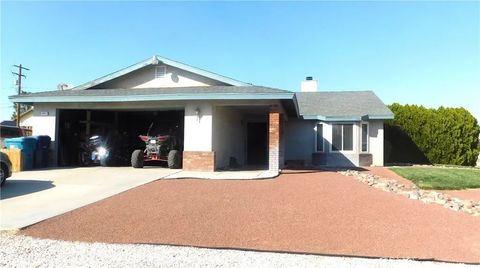 Tiny photo for 9957 Susan Ave, California City, CA 93505 (MLS # CV25245577)