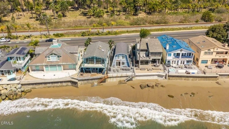 3828 W Pacific Coast Highway