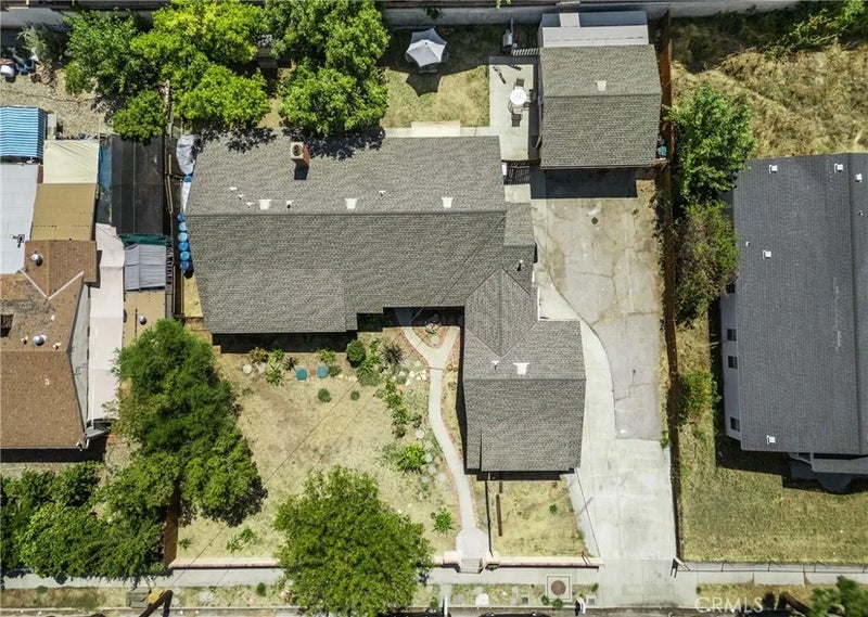 20812 Devonshire