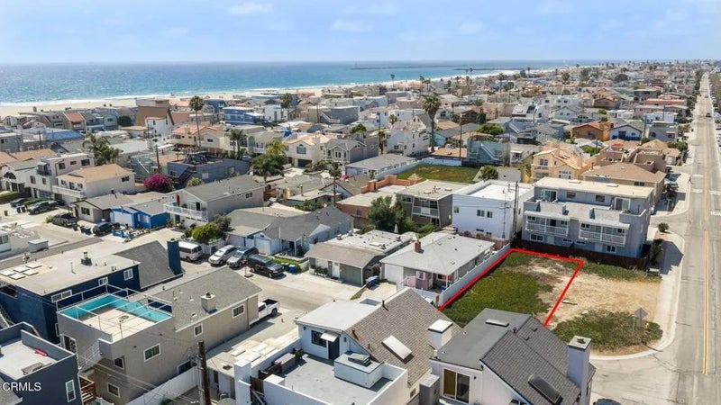 157 Santa Monica