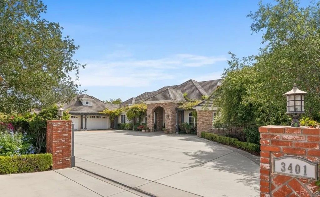 Photo of 3401 Adams Run, Encinitas, CA 92024 (MLS # NDP2603041)