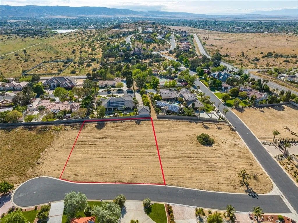 Photo of 41915 Loma Vista, Lancaster, CA 93536 (MLS # SR26024248)